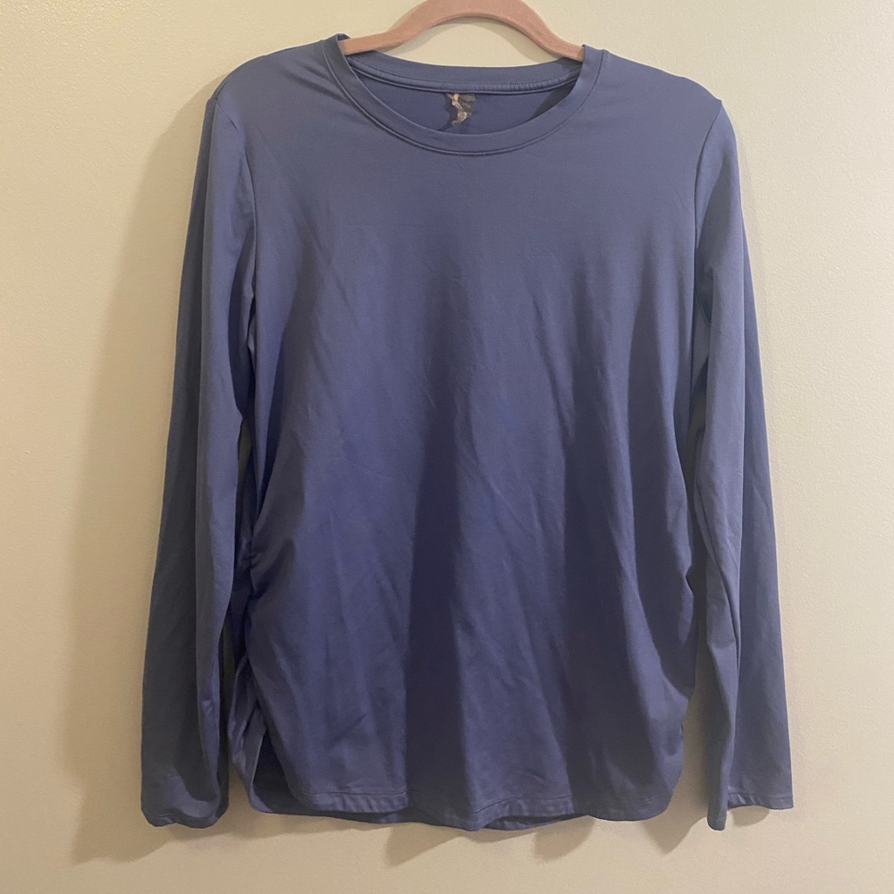 Long sleeve workout shirt